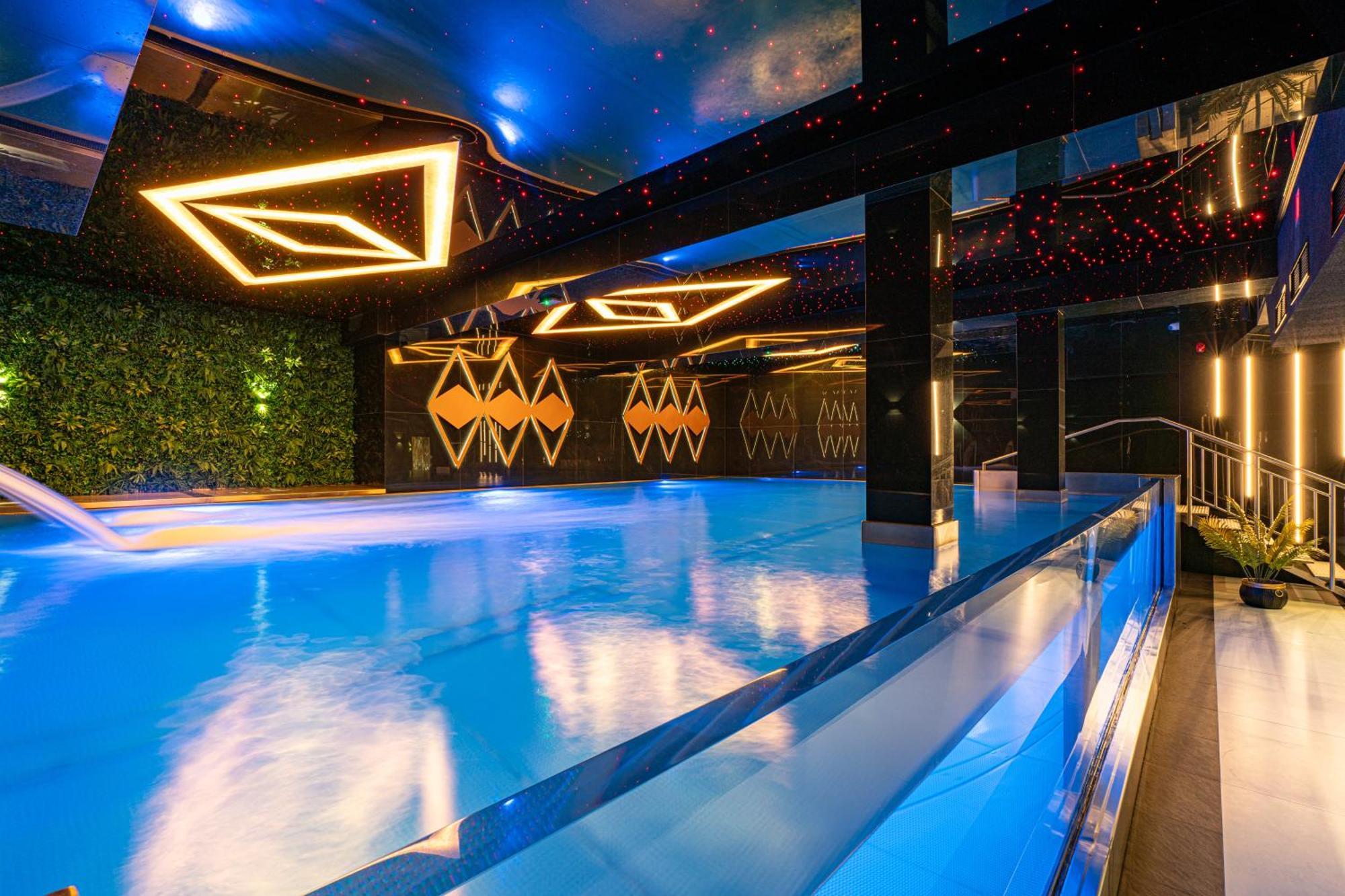 Aparthotel Diamond Spa Aqua Bialka Tatrzanska Bagian luar foto