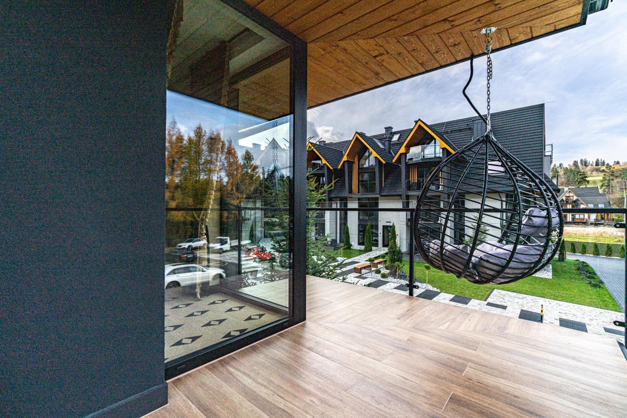 Aparthotel Diamond Spa Aqua Bialka Tatrzanska Bagian luar foto